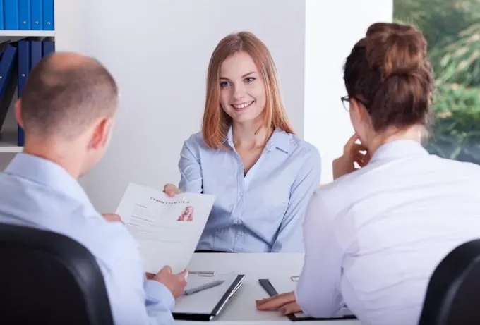  How to Impress in a Job Interview?